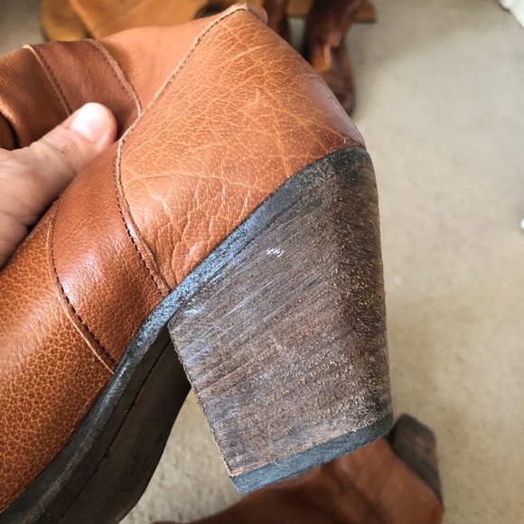 Cognac brown Frye Taylor Boots Size 8 - Picture 4 of 8